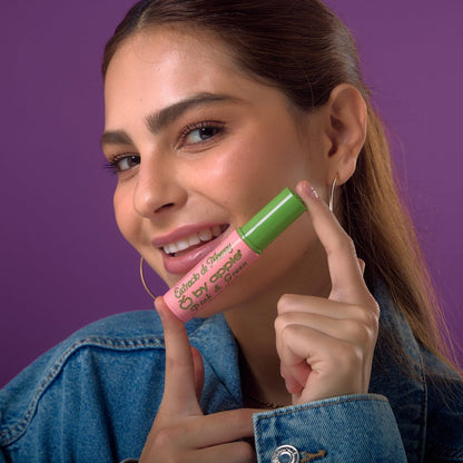 BY APPLE Super Lash Mascara – Schwarz mit grün-pinker Tube für natürlich definierte Wimpern