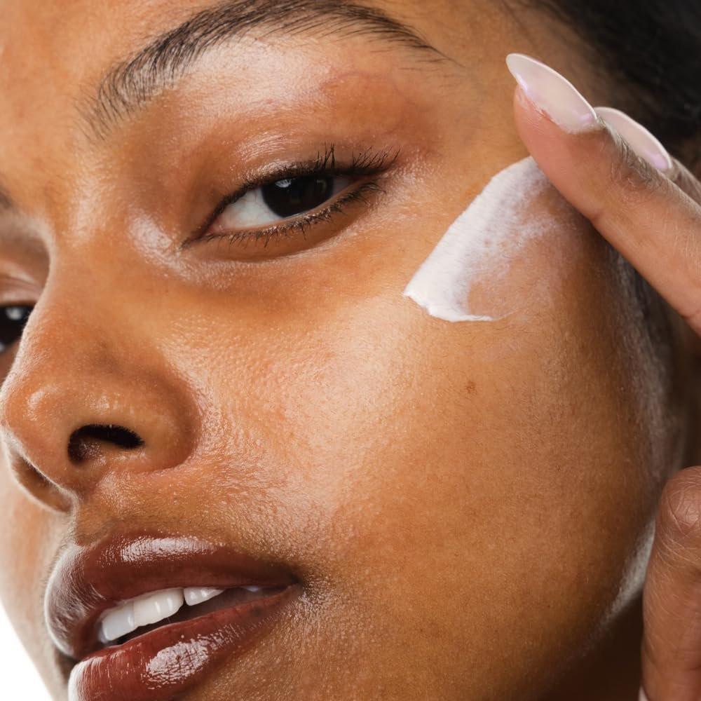 KORRES Griechischer Joghurt Mineral Milk Fluid Sonnenschutz – Leichter Gesichtssonnenschutz für tägliche Feuchtigkeit, mineralischer UV-Schutz, empfindliche Haut, vegan, Reisegröße, 40 ml