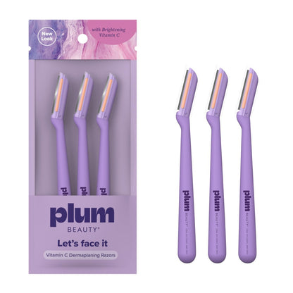 Plum Beauty Vitamin C Dermaplaning-Rasierer (3er-Pack) – Infizierte Gesichtsrasierer für Frauen – Pfirsichflaum- und Tothautentferner – Aufhellender Vitamin-C-Streifen für Kollagenunterstützung und Hautpflegeaufnahme
